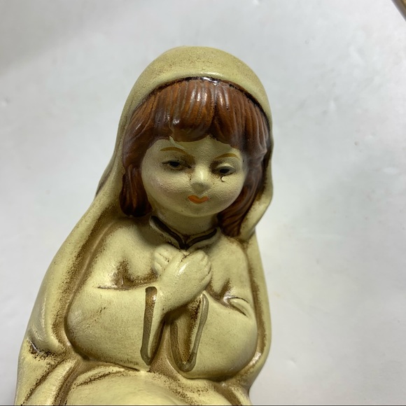 Vintage nativity figurines Mary Joseph Jesus Korea Christmas decor - Picture 6 of 12